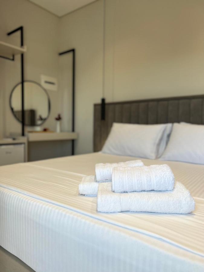 Astoria Rooms Saranda Extérieur photo