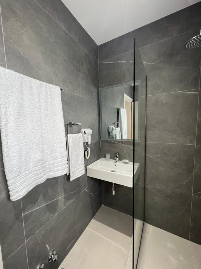 Astoria Rooms Saranda Extérieur photo