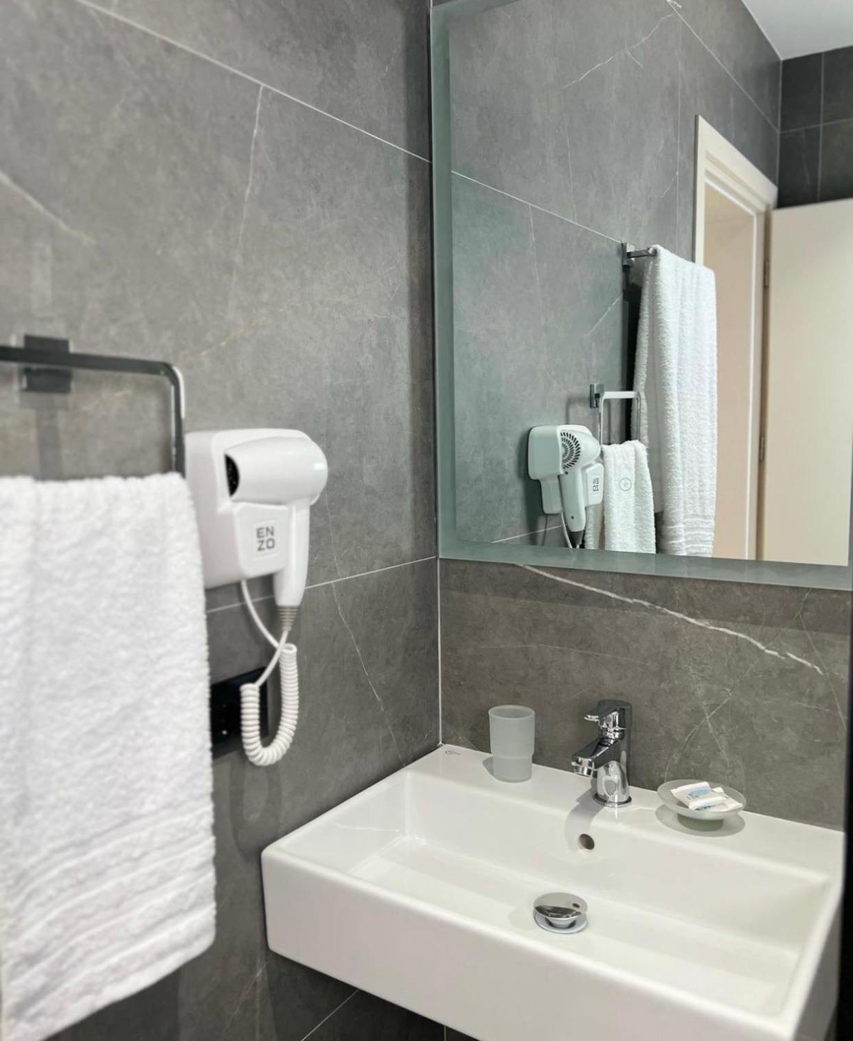 Astoria Rooms Saranda Extérieur photo